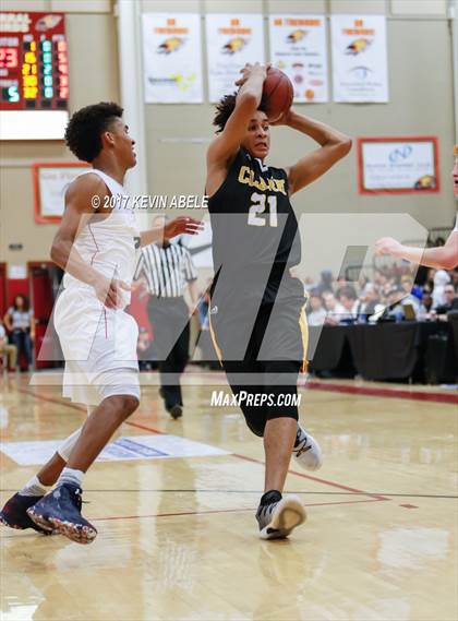 Thumbnail 3 in Pinnacle vs Clark (Hoophall West) photogallery.