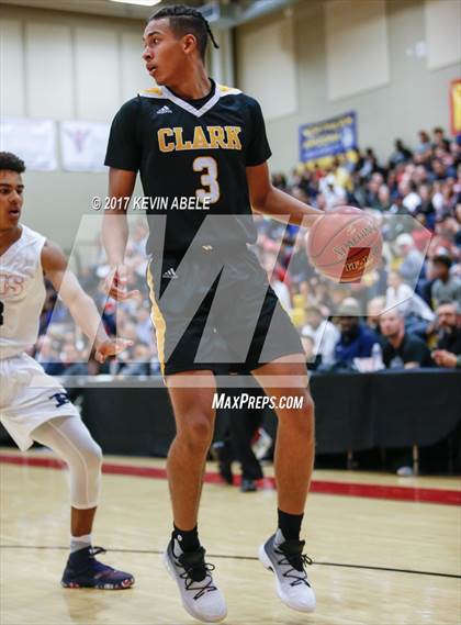 Thumbnail 1 in Pinnacle vs Clark (Hoophall West) photogallery.