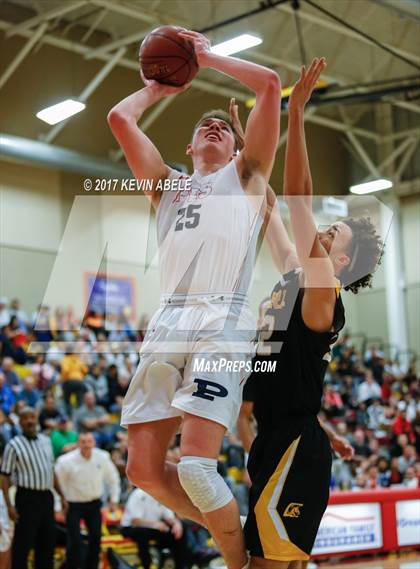 Thumbnail 2 in Pinnacle vs Clark (Hoophall West) photogallery.