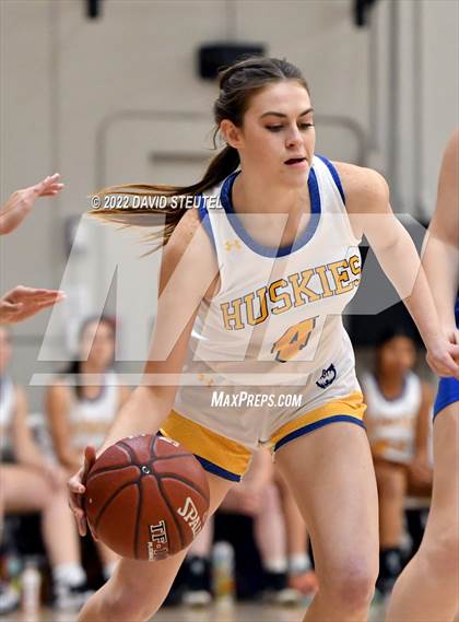 Thumbnail 1 in Pierce vs. Sutter (Jim Ernst Classic) photogallery.