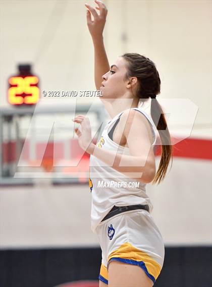 Thumbnail 2 in Pierce vs. Sutter (Jim Ernst Classic) photogallery.