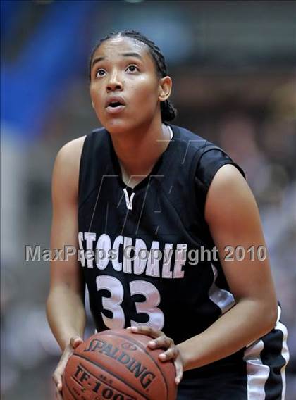Thumbnail 2 in Stockdale vs. Clovis West (CIF CS D1 Final) photogallery.