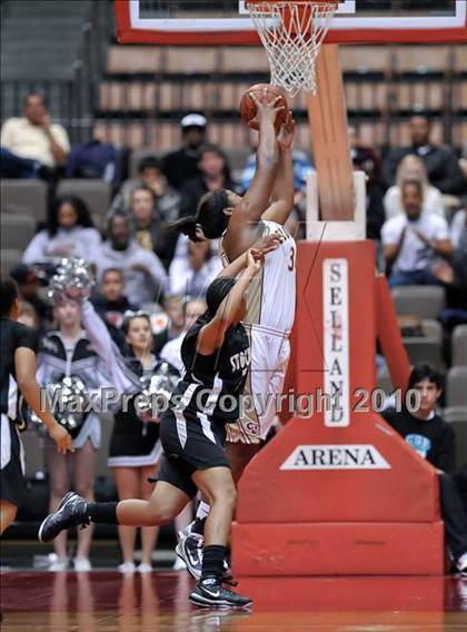 Thumbnail 2 in Stockdale vs. Clovis West (CIF CS D1 Final) photogallery.