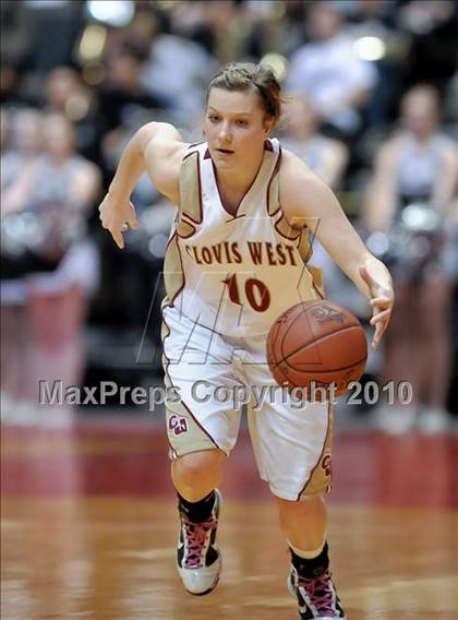 Thumbnail 3 in Stockdale vs. Clovis West (CIF CS D1 Final) photogallery.