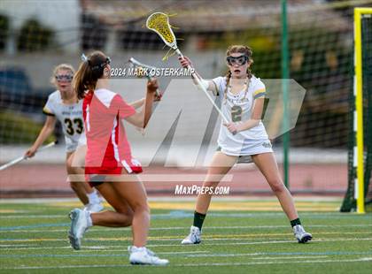 Thumbnail 2 in Mira Costa vs. Mater Dei photogallery.