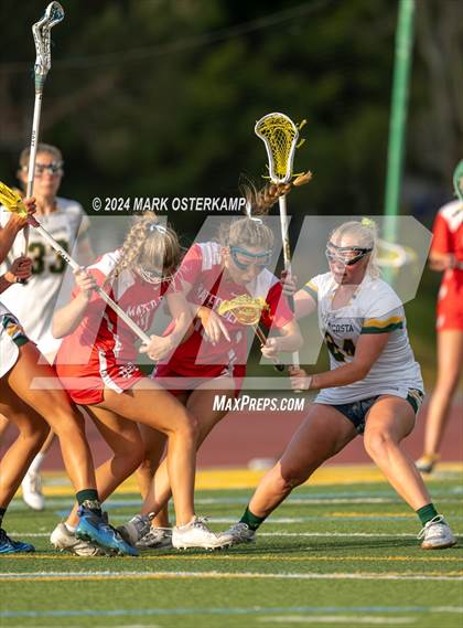 Thumbnail 2 in Mira Costa vs. Mater Dei photogallery.