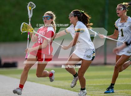 Thumbnail 3 in Mira Costa vs. Mater Dei photogallery.