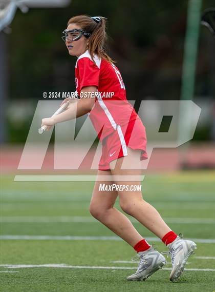 Thumbnail 2 in Mira Costa vs. Mater Dei photogallery.