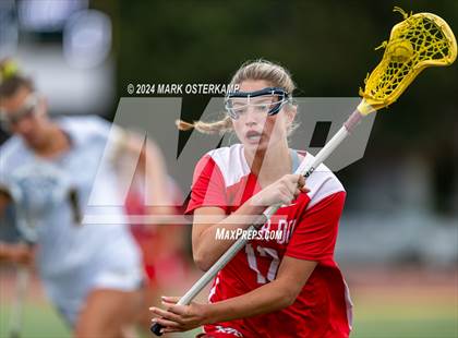 Thumbnail 2 in Mira Costa vs. Mater Dei photogallery.