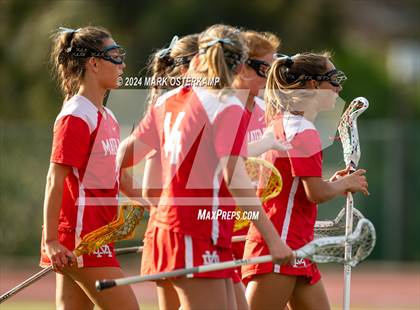 Thumbnail 3 in Mira Costa vs. Mater Dei photogallery.