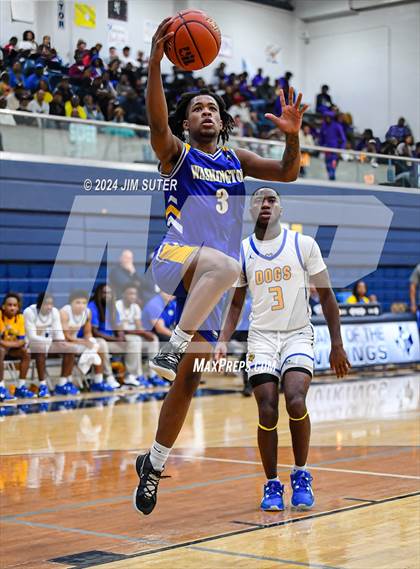 Thumbnail 3 in Chapel Hill vs Washington (UIL 4A Reg III Semifinal) photogallery.