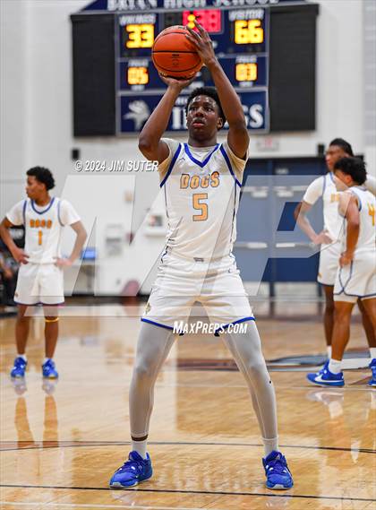 Thumbnail 1 in Chapel Hill vs Washington (UIL 4A Reg III Semifinal) photogallery.