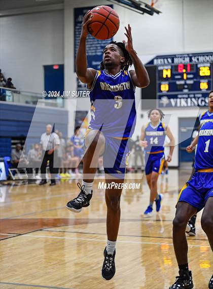 Thumbnail 3 in Chapel Hill vs Washington (UIL 4A Reg III Semifinal) photogallery.