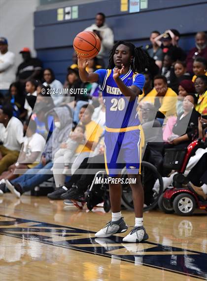 Thumbnail 1 in Chapel Hill vs Washington (UIL 4A Reg III Semifinal) photogallery.