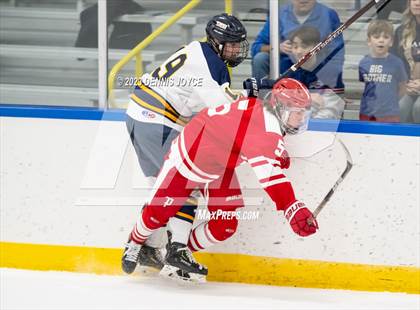 Thumbnail 2 in Webster Thomas @ Penfield photogallery.