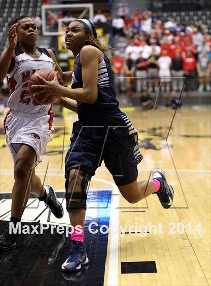 Thumbnail 2 in Maize vs. Blue Valley North (KSHSAA 6A Playoff Koch Arena) photogallery.