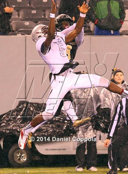 Thumbnail 3 in St. Peter's Prep vs. Paramus Catholic (NJSIAA Non-Public Group 4 Final) photogallery.