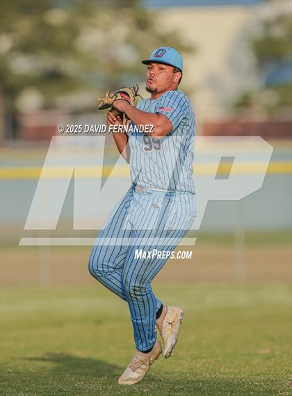 Thumbnail 1 in Fairmont @ Overhills photogallery.
