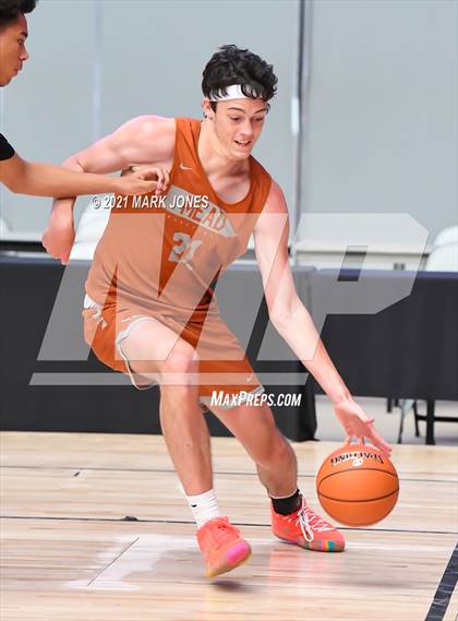 Thumbnail 2 in Village Christian vs. Mead - Section 7 Basketball Tournament photogallery.