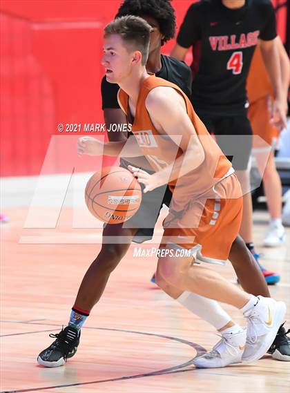 Thumbnail 2 in Village Christian vs. Mead - Section 7 Basketball Tournament photogallery.