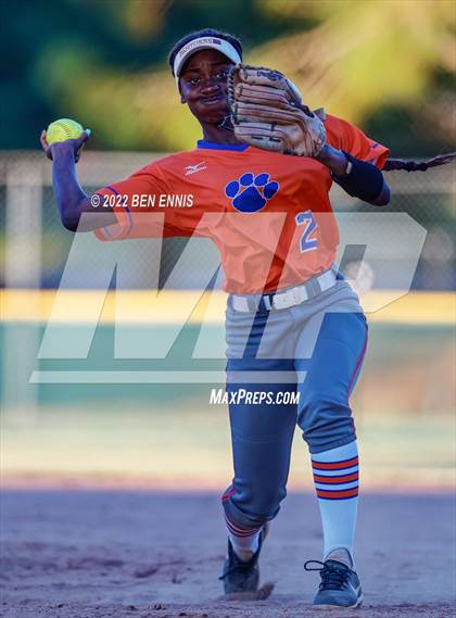 Thumbnail 2 in Parkview vs Buford (GHSA 7A State Tournament) photogallery.