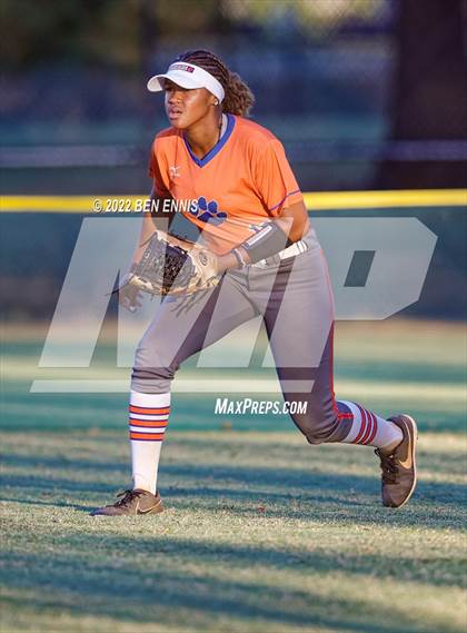 Thumbnail 2 in Parkview vs Buford (GHSA 7A State Tournament) photogallery.