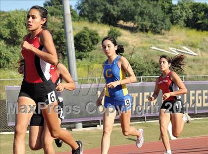 Thumbnail 1 in Del Rio League Varsity Track Finals photogallery.