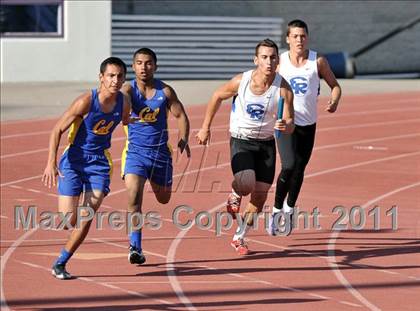 Thumbnail 1 in Del Rio League Varsity Track Finals photogallery.