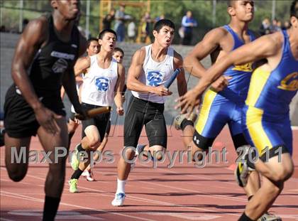 Thumbnail 3 in Del Rio League Varsity Track Finals photogallery.