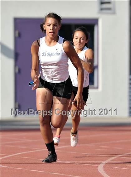 Thumbnail 1 in Del Rio League Varsity Track Finals photogallery.