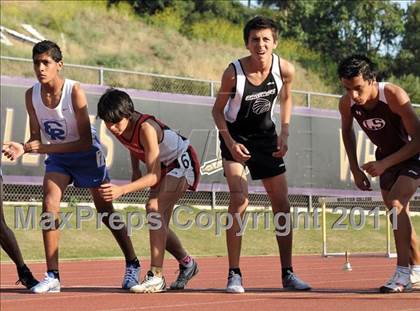 Thumbnail 2 in Del Rio League Varsity Track Finals photogallery.