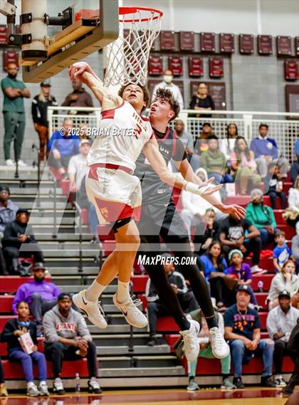 Thumbnail 3 in Holy Innocents Episcopal vs. Hebron Christian (GHSA Private Round 3) photogallery.
