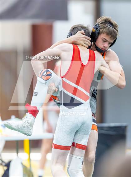 Thumbnail 3 in Tonopah vs Douglas (Earl Wilken's Tournament) photogallery.