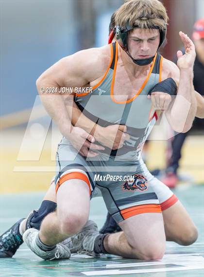 Thumbnail 2 in Tonopah vs Douglas (Earl Wilken's Tournament) photogallery.