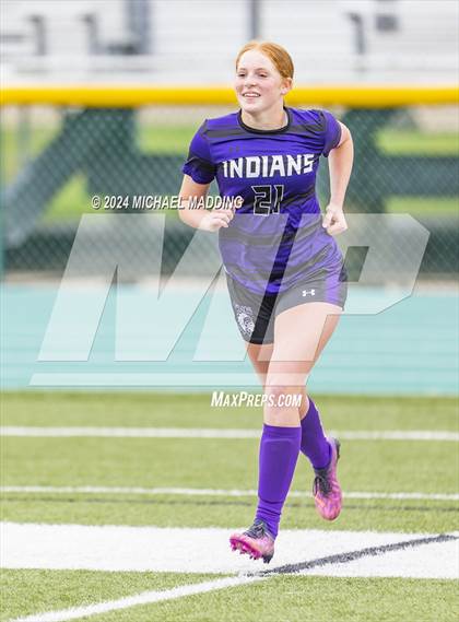 Thumbnail 1 in Port Neches-Groves vs. Manvel (UIL Soccer 5A Region 3 & 4 Bi-District) photogallery.
