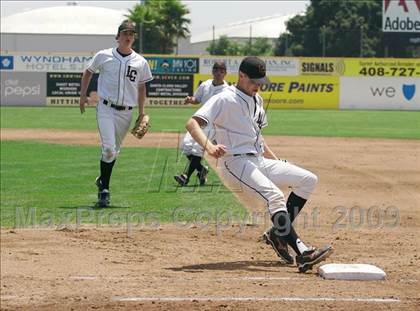Thumbnail 3 in Sobrato vs. Los Gatos (CIF CCS D2 Final) photogallery.