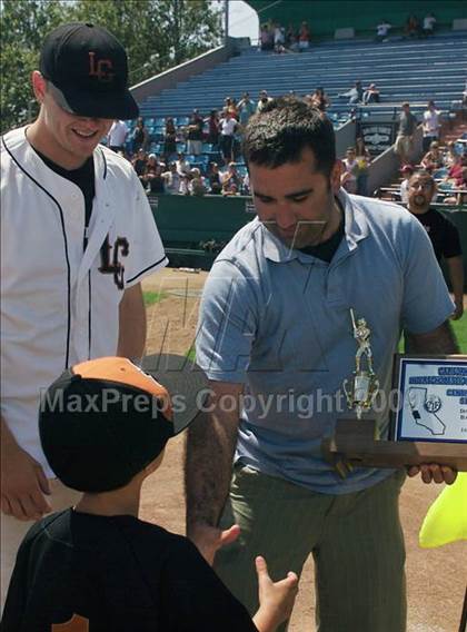 Thumbnail 3 in Sobrato vs. Los Gatos (CIF CCS D2 Final) photogallery.