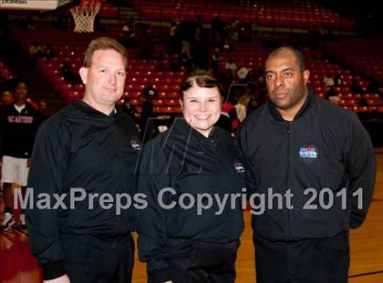 Thumbnail 2 in Midland vs. MacArthur (5A Regional Final Playoffs) photogallery.