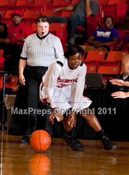 Thumbnail 2 in Midland vs. MacArthur (5A Regional Final Playoffs) photogallery.