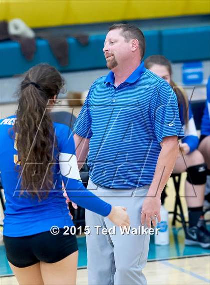 Thumbnail 3 in Saint Francis vs. Presentation (CIF CCS D2 Semifinal) photogallery.