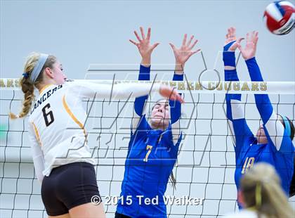 Thumbnail 2 in Saint Francis vs. Presentation (CIF CCS D2 Semifinal) photogallery.