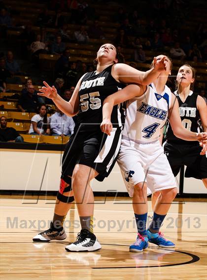Thumbnail 1 in Pueblo South vs. Broomfield (CHSAA 4A Final Four) photogallery.