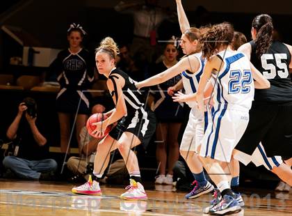 Thumbnail 1 in Pueblo South vs. Broomfield (CHSAA 4A Final Four) photogallery.