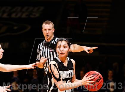 Thumbnail 1 in Pueblo South vs. Broomfield (CHSAA 4A Final Four) photogallery.