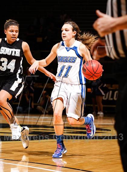 Thumbnail 1 in Pueblo South vs. Broomfield (CHSAA 4A Final Four) photogallery.