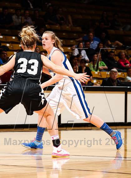 Thumbnail 2 in Pueblo South vs. Broomfield (CHSAA 4A Final Four) photogallery.