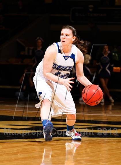 Thumbnail 3 in Pueblo South vs. Broomfield (CHSAA 4A Final Four) photogallery.