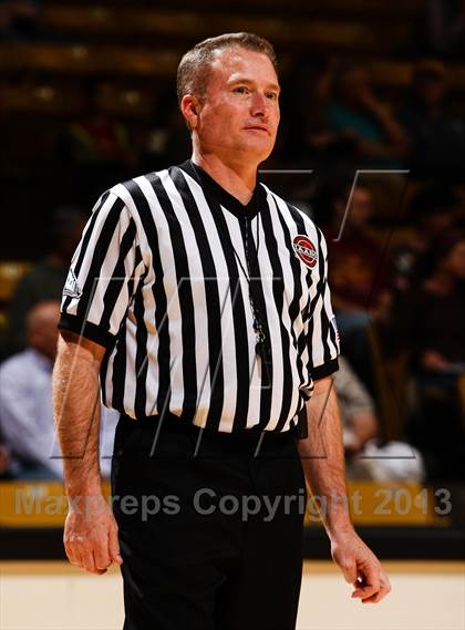 Thumbnail 3 in Pueblo South vs. Broomfield (CHSAA 4A Final Four) photogallery.