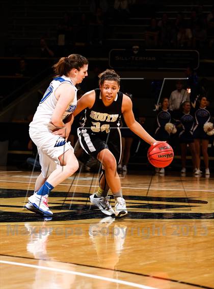 Thumbnail 1 in Pueblo South vs. Broomfield (CHSAA 4A Final Four) photogallery.
