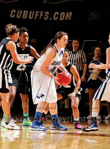 Thumbnail 2 in Pueblo South vs. Broomfield (CHSAA 4A Final Four) photogallery.